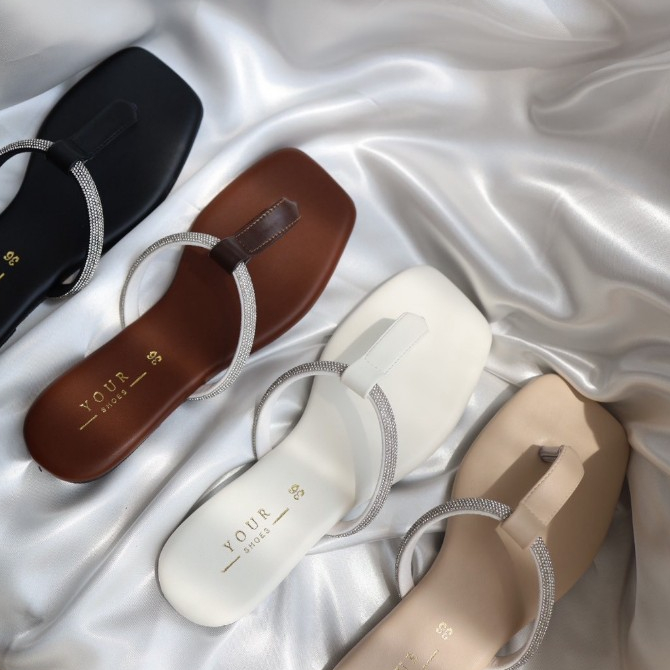 YOURSHOES O3 / รองเท้าแตะหนังนิ่ม รองเท้าแตะหูหนีบ รองเท้าแตะผู้หญิง