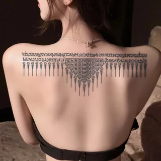 Magic tattoo สติกเกอร์รอยสักชั่วคราวลายอักษรไทย กันน้ำ ติดทนนานถึง 15 วัน ผลิตจากสมุนไพร คัมภีร์นำโชค