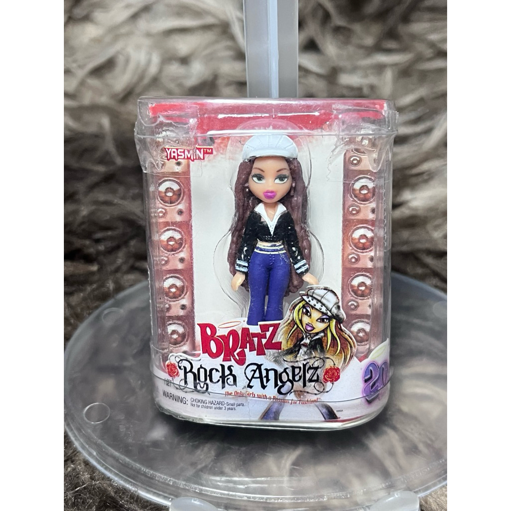 Bratz Minis Series 1 Rock Angelz Yasmin