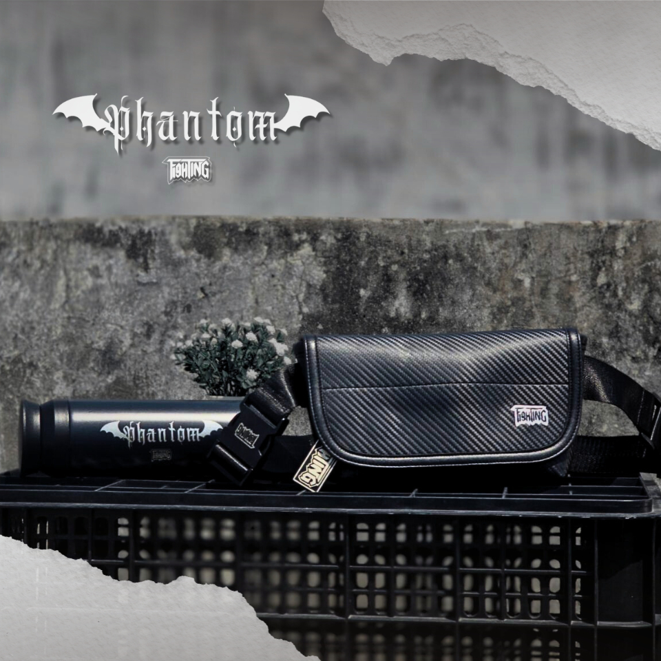 FIGHTING กระเป๋าคาดอก PHANTOM 9" หนังหุ้มคาร์บอน 3D All Black Carbon หนังเคลือบเงา ( พร้อมกล่อง )