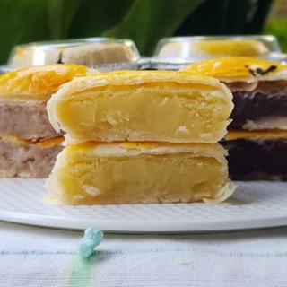 ขนมเปี๊ยะไซส์ใหญ่ (ขนาด 100 กรัม)
