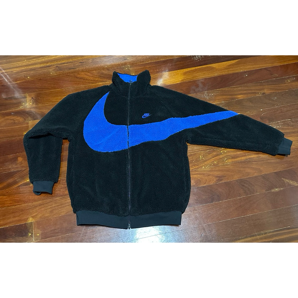 Nike Swooh Jacket ใส่ได้ 2 ด้าน