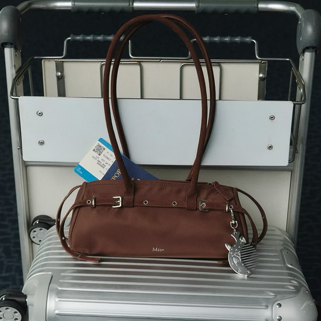 Mitr Boxfish Nylon Bag กระเป๋าmitr มือสอง+พวงกุญแจหวี