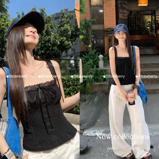 STR พร้อมส่ง🎀🍋เสื้อสายเดี่ยวแต่งลูกไม้ แต่งเชื่อกผูกโบว์ จับจีบด้านหน้าทรงสวยแมทง่ายสไตล์ฝรั่งเศส เซ็กซี่แฟชั่นผู้หญิง