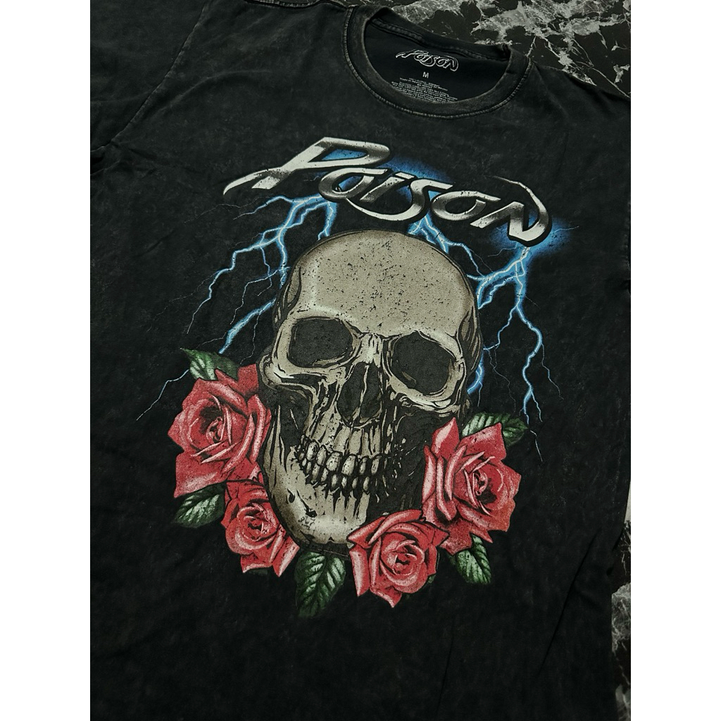เสื้อวง POISON มือสอง