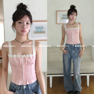 STR พร้อมส่ง🎀🍋เสื้อสายเดี่ยวแต่งลูกไม้ แต่งเชื่อกผูกโบว์ จับจีบด้านหน้าทรงสวยแมทง่ายสไตล์ฝรั่งเศส เซ็กซี่แฟชั่นผู้หญิง