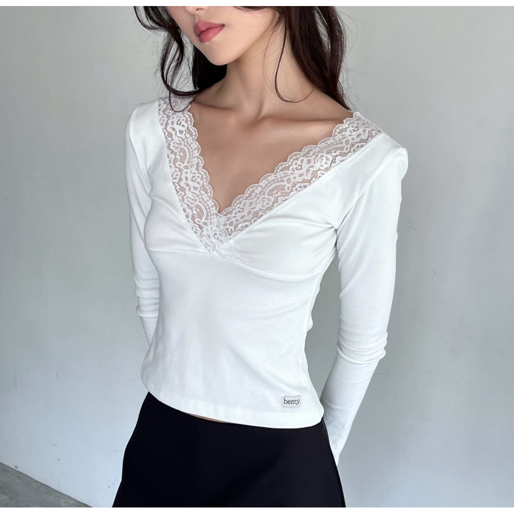 BEMYCHICเสื้อแขนยาวลูกไม้คล้องคอรุ่นLuarel