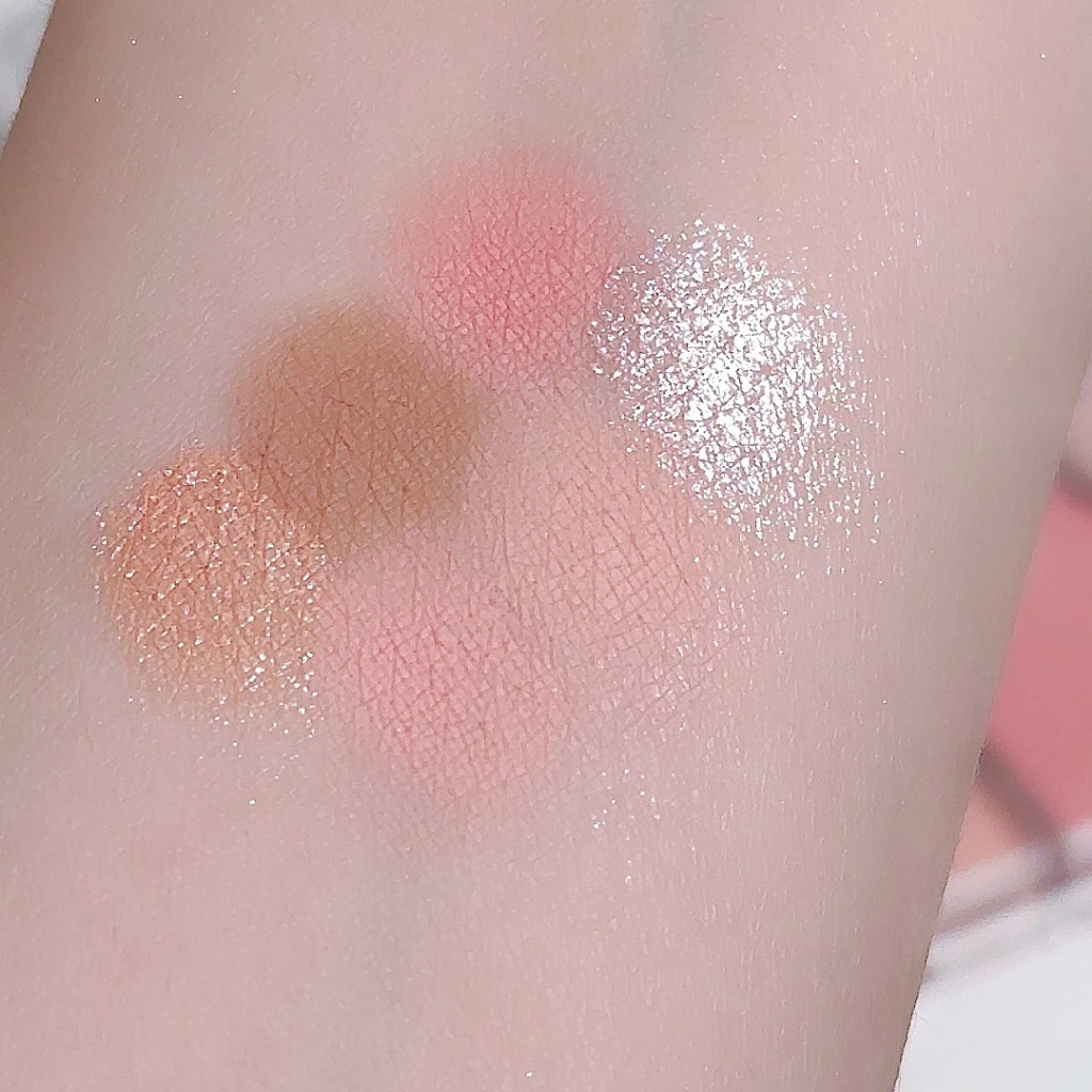 YOTAI พาเลทอายแชโดว์และบลัชออน 6 สี 2in1 thumbnail 9