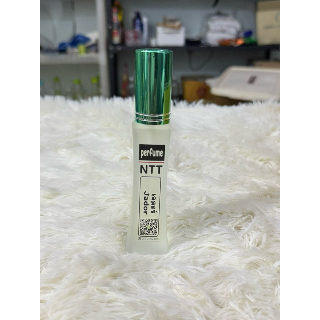 น้ำหอมกลิ่นเจดอร์Jadorขวดใหญ่ขนาด 30 ml สูตรเข้มข้นติดทนนาน