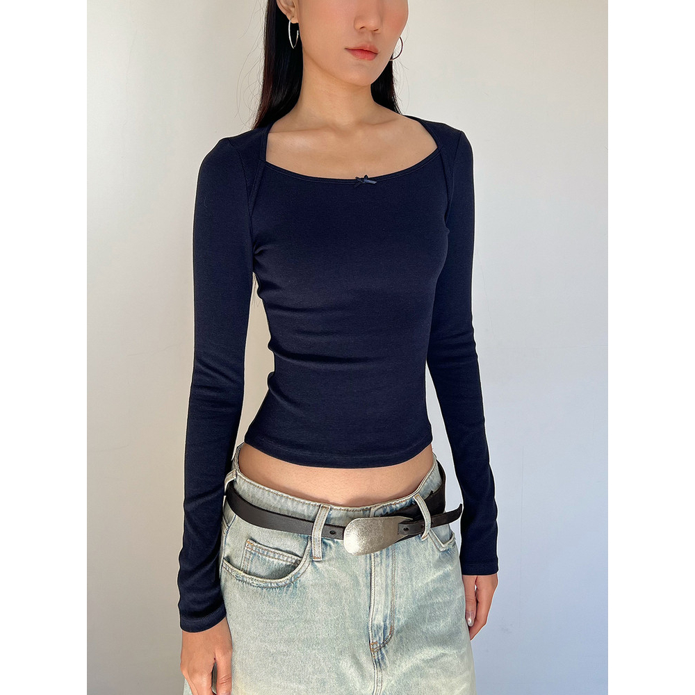 (พร้อมส่ง) Clothestoryy - Lucy Long-sleeved T-shirt เสื้อแขนยาวคอเหลี่ยม แต่งโบว์