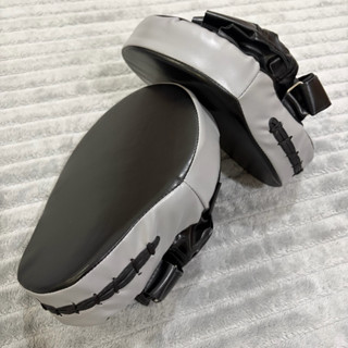 G7# 1ชิ้น เป้ามือ คุณภาพสูง สีขาวเทา เป้าล่อชก เป้าล่อชก เป้…