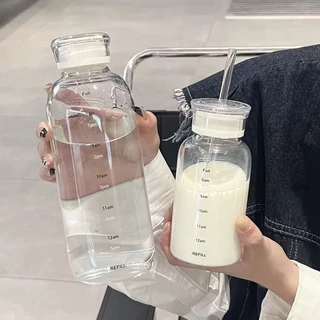 ขวดน้ำแก้ว 500 ml ขวดแก้ว + ฝา สีใส พร้อมหลอด แบบพกพา สะดวก มีขีดแบ่งเวลาดื่มน้ำ