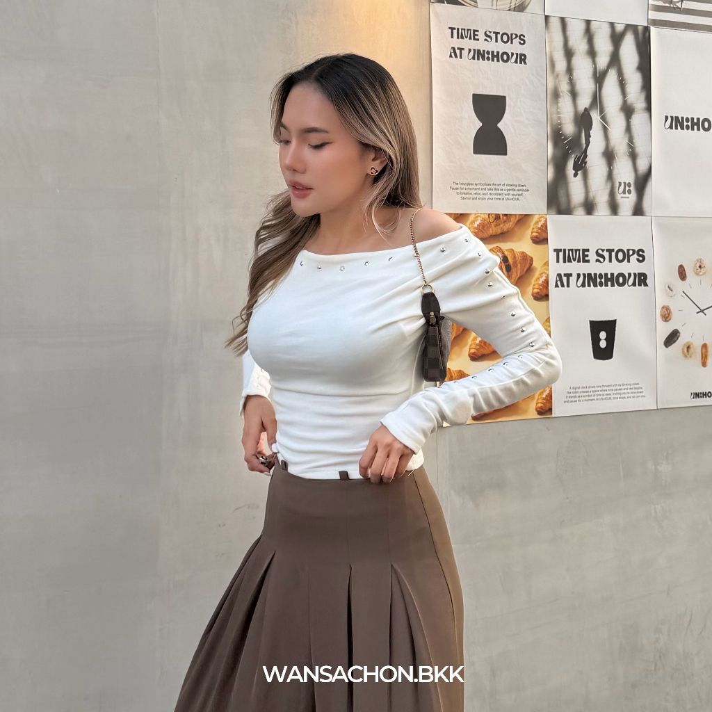 WSC l CARLY Off-shoulder top