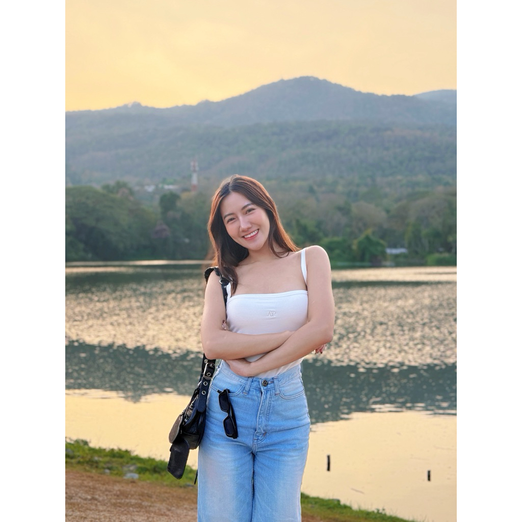 ส่งต่อ Atipa สายเดี่ยวคอเหลี่ยมผ้าเรย่อน ฟรีไซซ์