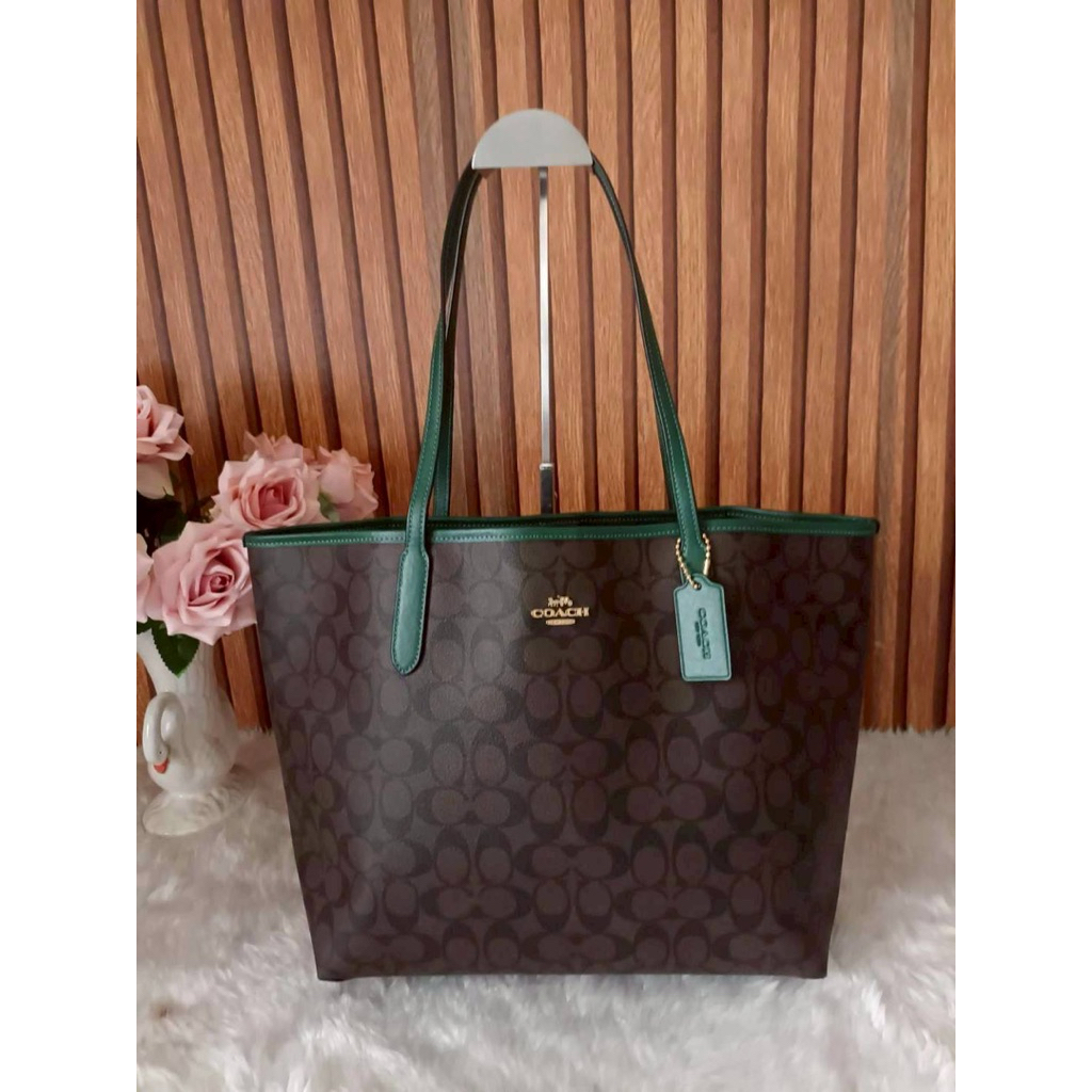 COACH CITY TOTE IN SIGNATURE CANVAS