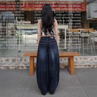 กางเกงยีนส์ทรงบาร์เรล รุ่น Warp Jeans