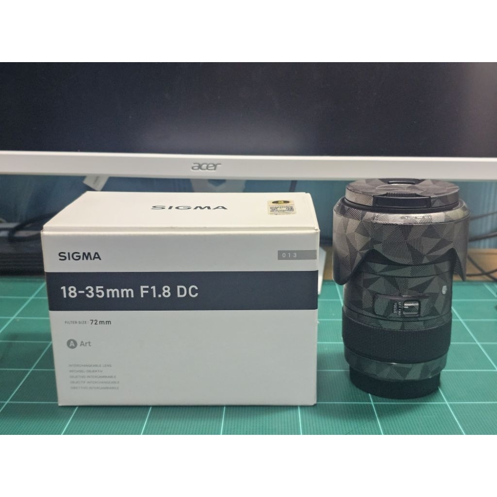 SIGMA 18-35mm f/1.8 DC HSM Art สำหรับกล้อง Canon EF เลนส์มือสองสภาพดี แถมฟรีอะแดปเตอร์แปลงเลนส์ EF t