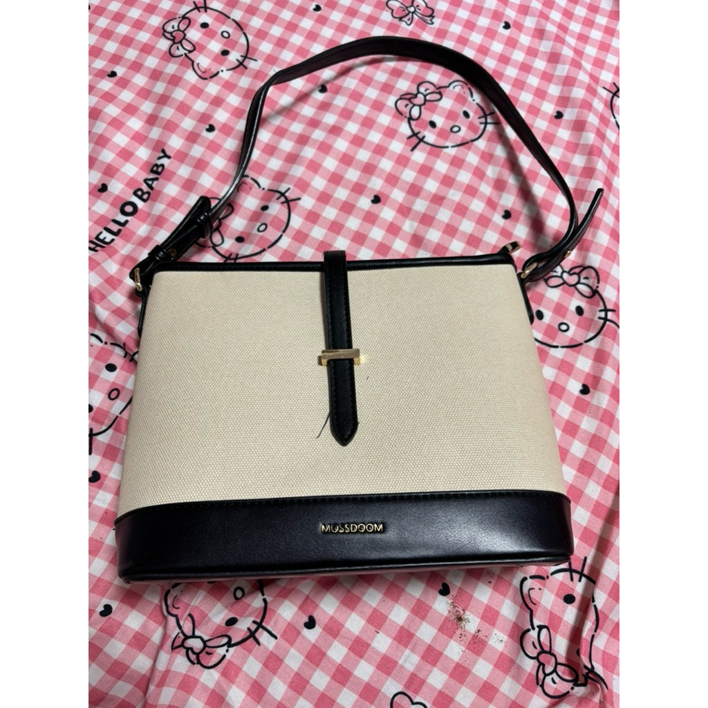 MOSSDOOM catly bag กระเป๋าแฟชั่นสะพายไหล่ ทรงบักเก็ต ใช้งานได้อเนกประสงค์หรูหรา จุของได้เยอะมือสองใช