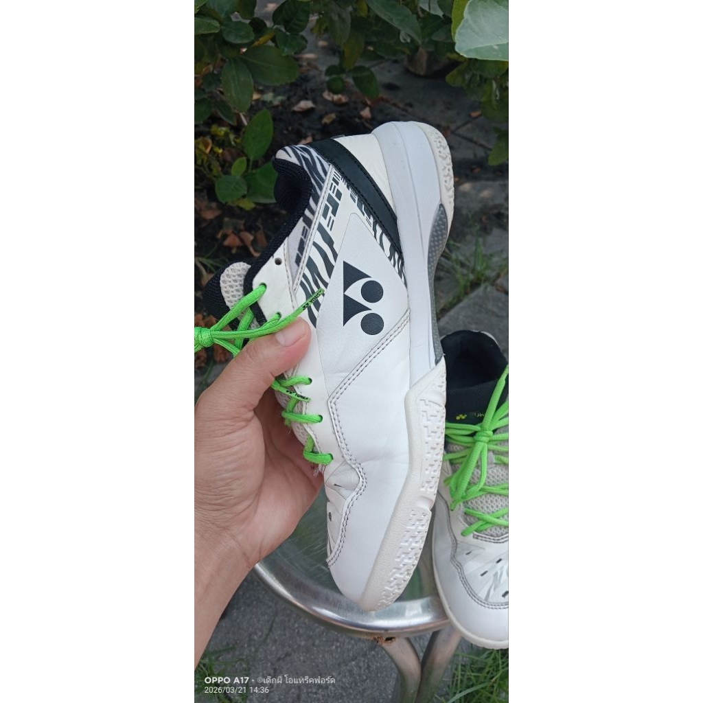 yonex 65z340/250 รองเท้าแบต