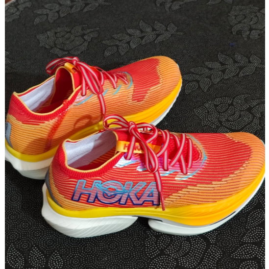 HOKA ONE ONE CIELO X1 professional racing Y2K low cut orange red【ของแท้ 100%】
