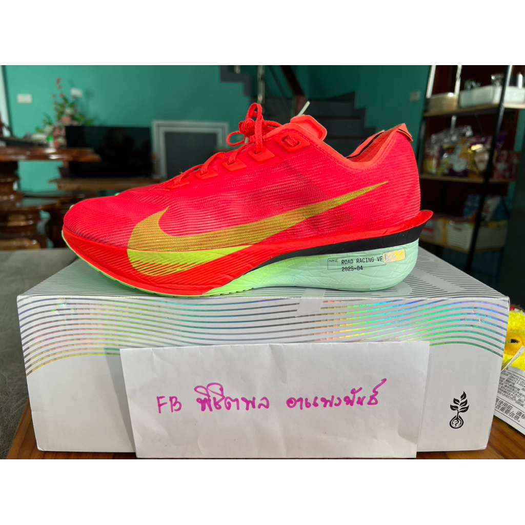 รองเท้าวิ่งมือ2 สภาพ90%  nike vaporfly next% 4