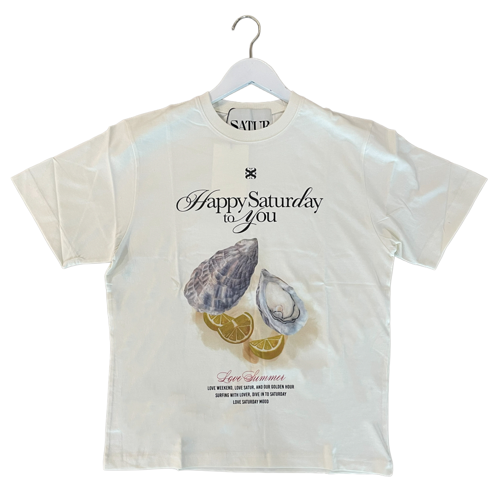 SATUR เสื้อยืด รุ่น Oyster Graphic T-Shirt Cream