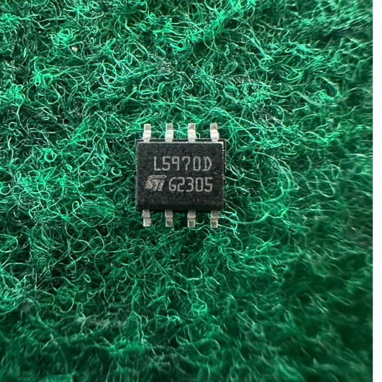 IC  L5970D , L6562A , L6388D , จำนวน 1 ตัว