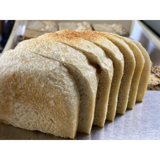 Mini Sourdough Bread 300 g ขนมปังซาวโดว์ มินิ 300 กรัม แป้งสาลีไม่ขัดสี ไม่มีน้ำตาล ยีสต์ธรรมชาติ ไม่ใส่สารกันบูด