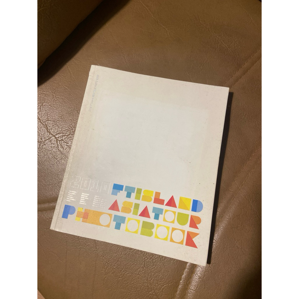 2010 FTISLAND ASIATOUR PHOTHOBOOK