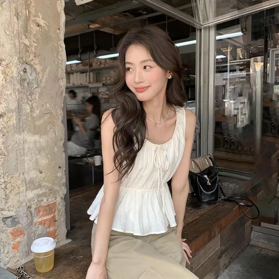 Fairy.store Aurora Shirt เสื้อสายเดี่ยวรูดหน้าผูกโบว์ TS2124