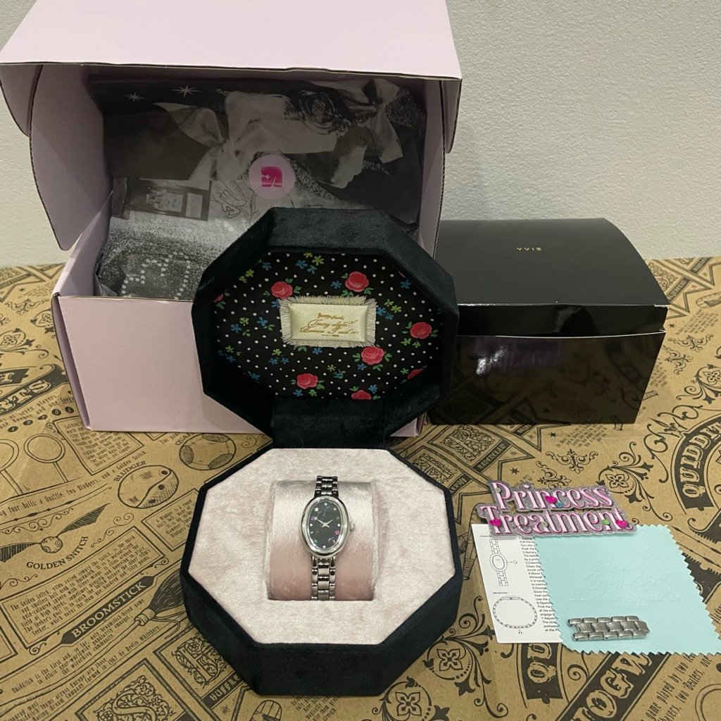 [มือ 2] YVIS Timepiece x Bunny "I Don't Wait"