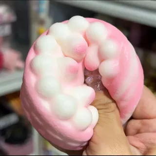 ของเล่นรูปเค้กที่เหมือนจริง นุ่มฟู นิ่ม และคืนตัวช้า เนื้อสัมผัสชุ่มชื้นและนุ่ม (บีบเล่นได้)