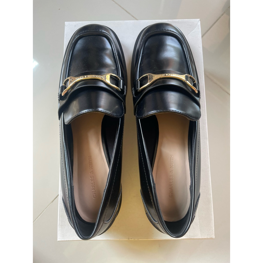 รองเท้า LOAFER CHARLES & KEITH