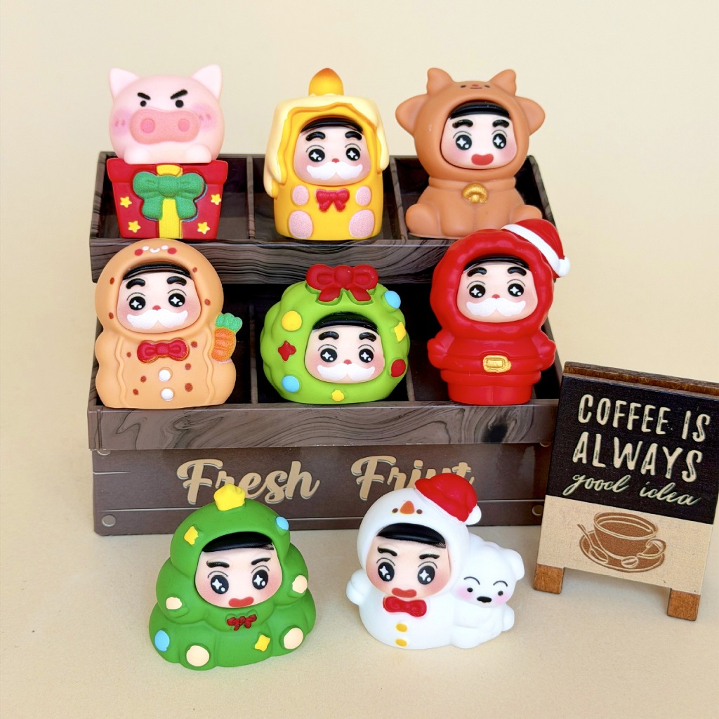 พร้อมส่ง ของตกแต่ง สะสม DIY ชินจังคริสต์มาส (1 SET 8 ตัว)