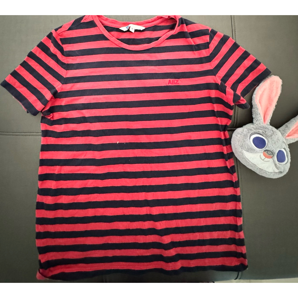 เสื้อยืดคอกลม AIIZ มือ2