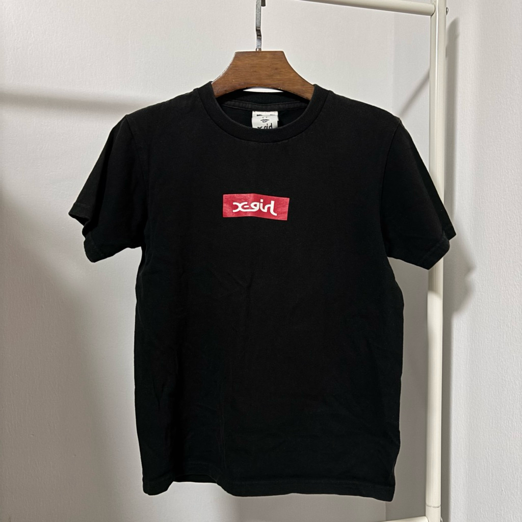 x-girl เสื้อยืด สกรีน logo box x-girl กลางอก