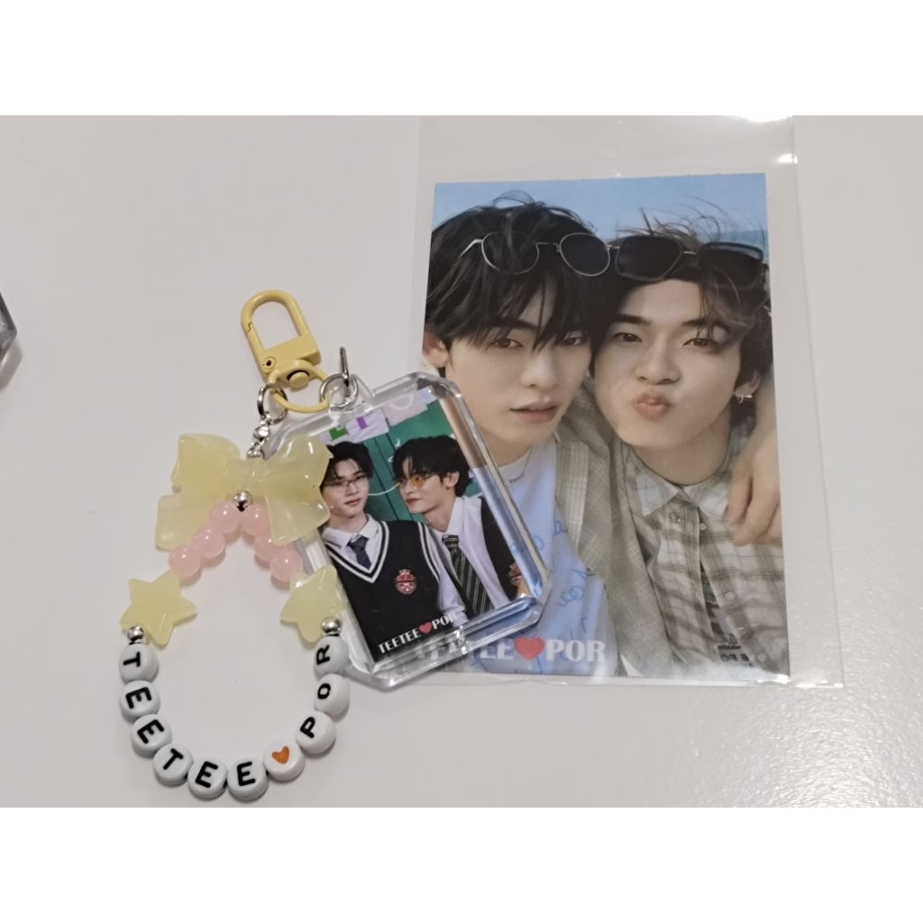 พวงกุญแจ ลูกปัดชื่อ+กรอบรูป ตี๋ตี๋ป๋อ