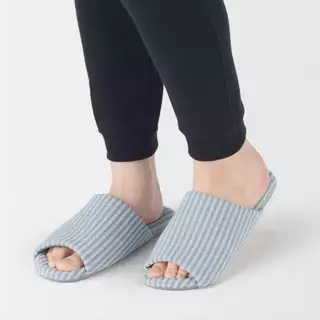 MUJI มูจิ รองเท้าในบ้าน สลิปเปอร์ Slipper ของแท้จากช็อป มีทุกขนาด