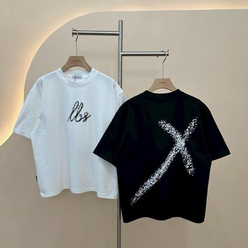 LABLUSA - LBSว220 เสื้อยืดทรง BOXY ดีไซส์พิเศษสกรีน LBS ด้านหน้าและ X บนด้านหลัง (UNISEX)