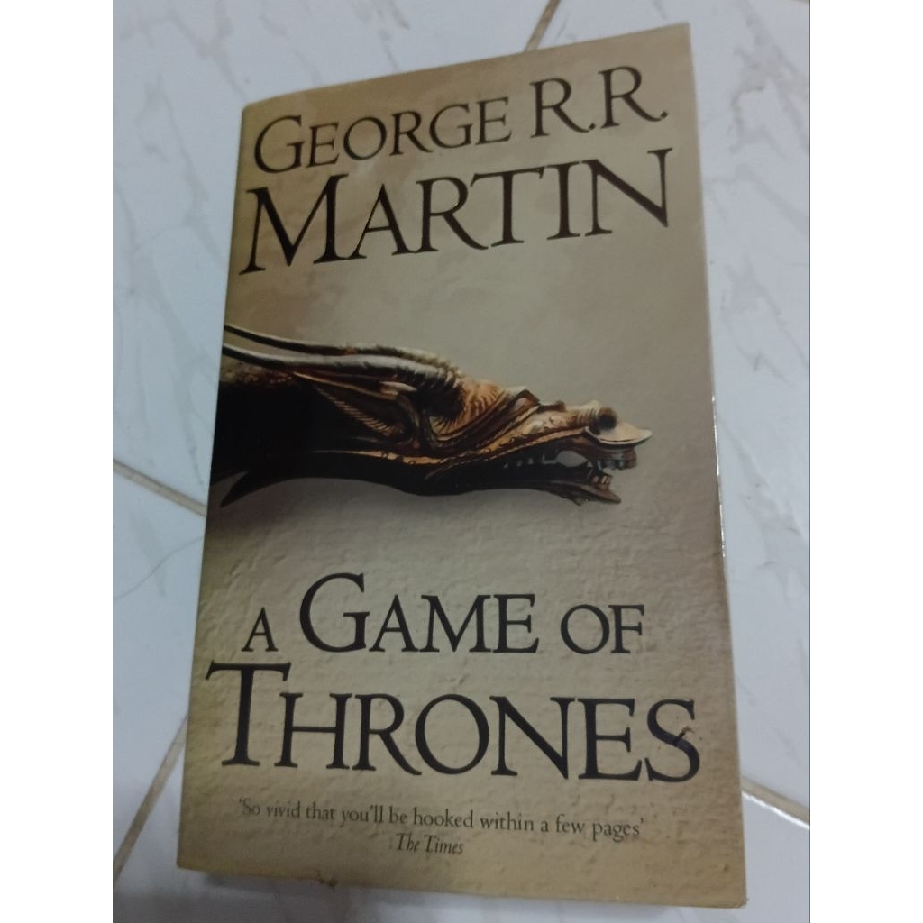 A Game of Thrones : a song of ice and fire  เล่ม 1  โดย George R.R Martin
