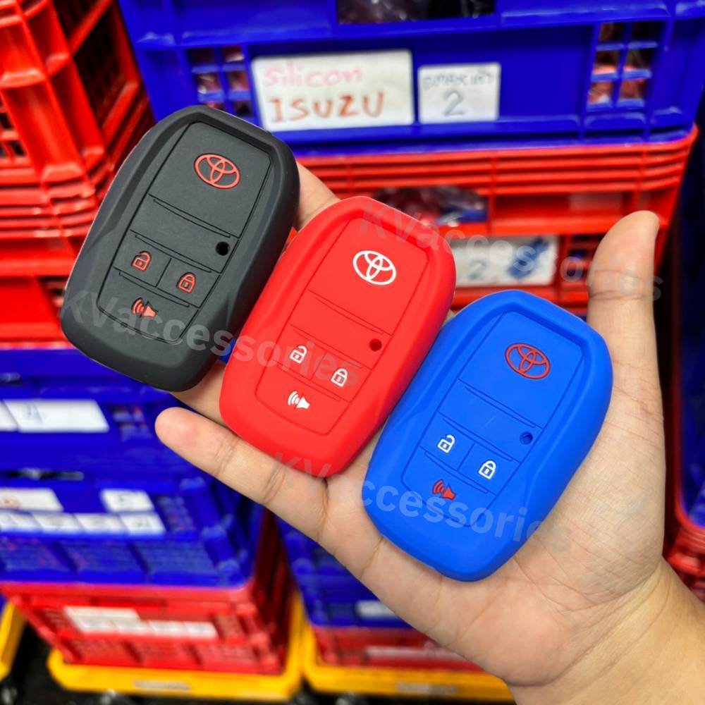 ซิลิโคนกุญแจรถTOYOTA อัพเกรด ดีดข้าง แบบ3ปุ่ม ปลอกหุ้มพวงกุญแจรถยนต์