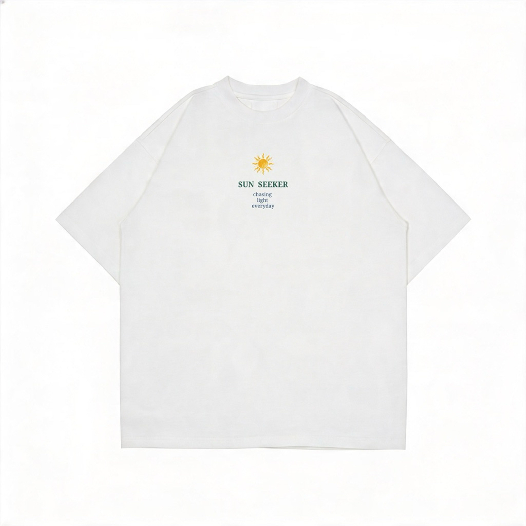 เสื้อยืดโอเวอร์ไซส์ Hunbury Studio “SUN SEEKER” Oversized T-shirt