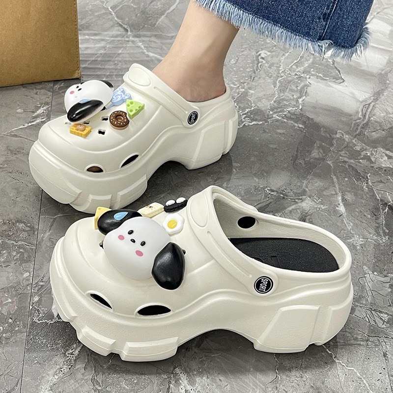 รองเท้าแตะหัวโตสูง3.5เซนติดตัวแต่งการ์ตูนน่ารัก มีรองเท้าสีขาว/ดำ