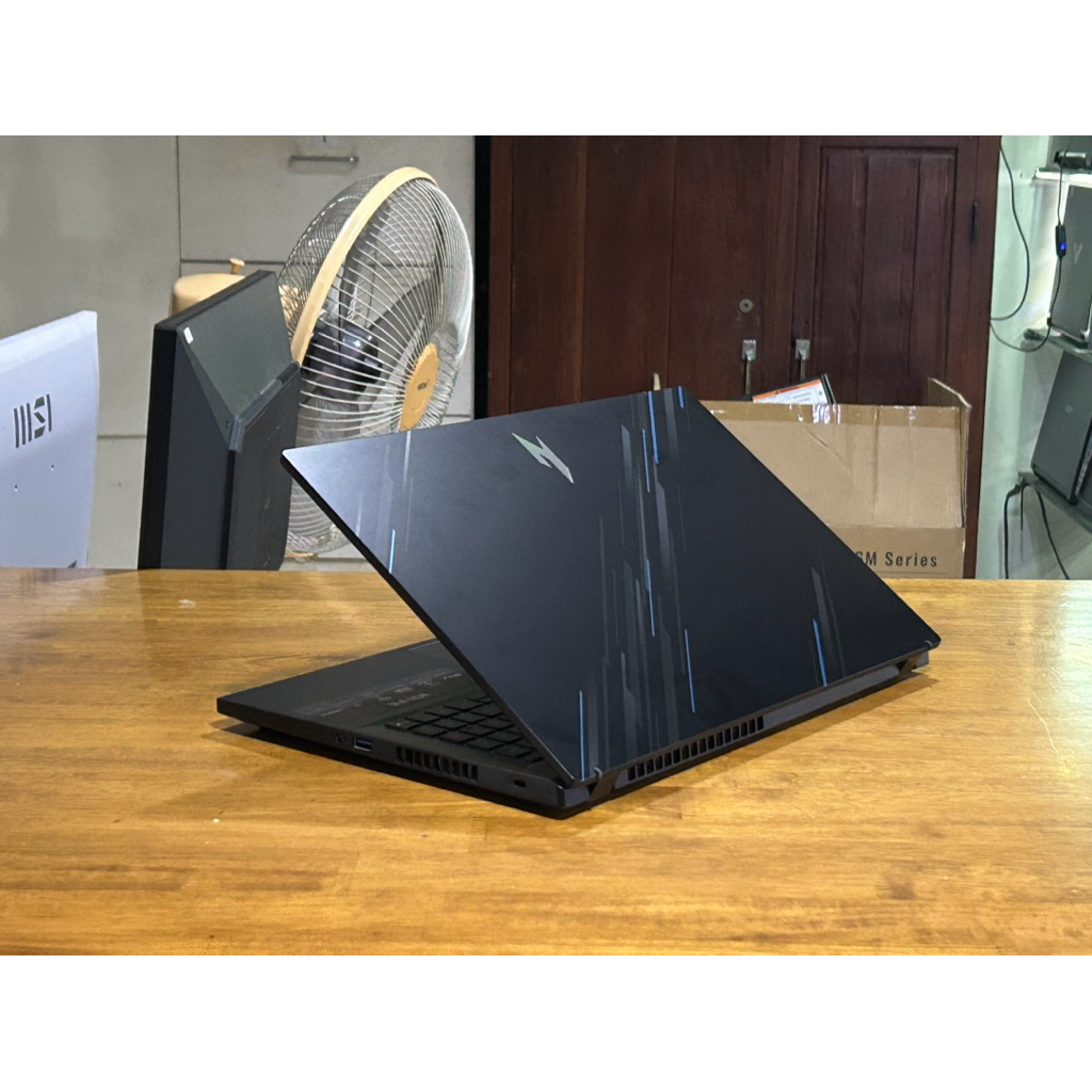 Acer Nitro V 15 ANV15-51-578S Gaming RTX2050 Ram16GB