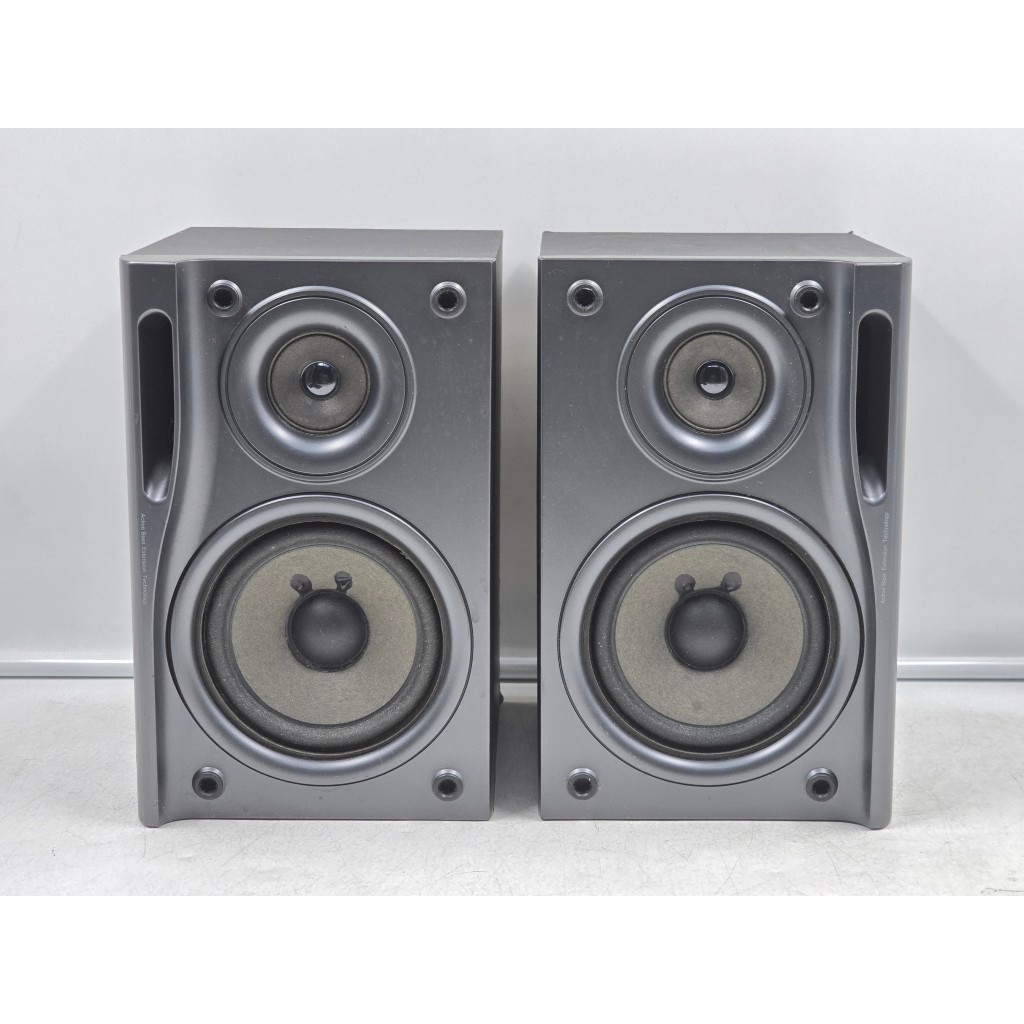BJ19 ลำโพงญี่ปุ่นมือสอง 1 คู่ (BJ) MICLODIO UX-B6 21W 4 โอห์ม Woofer 4 นิ้ว Size ตู้ 16x19.5x25CM มี
