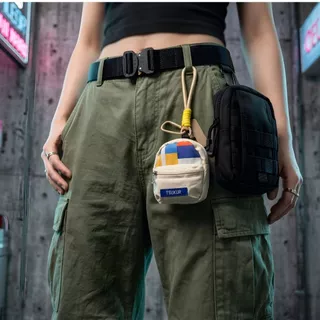 [เท่ไม่ซ้ำใคร!] กระเป๋าเป้จิ๋ว พวงกุญแจสไตล์ Techwear ใส่หูฟัง/เหรียญได้ ดีไซน์ แข็งแรงทนทาน [พร้อมส่งจากไทย]