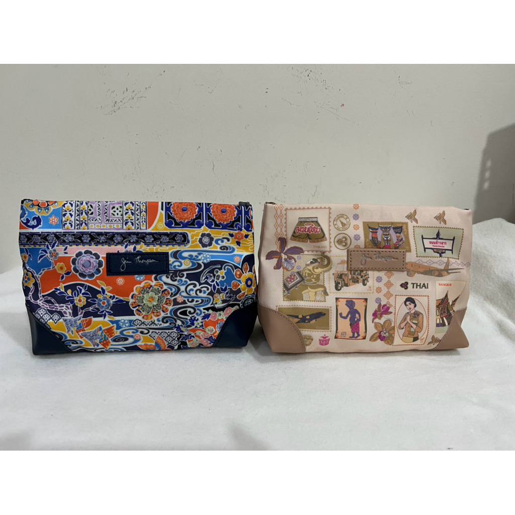 กระเป๋า Amenity kits  Jim Thompson x Thai Airways พร้อมอุปกรณ์10ชิ้น