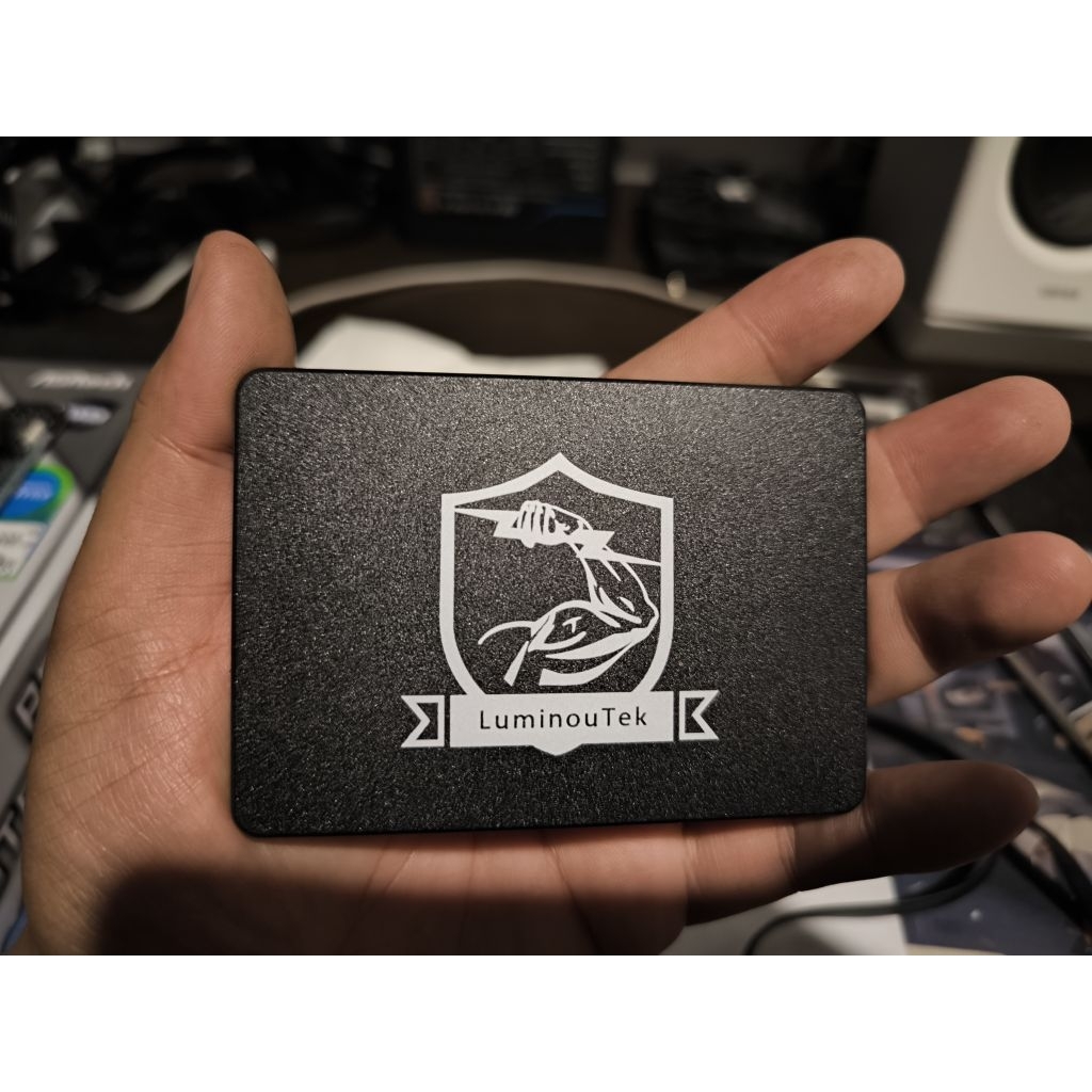 SSD sata LuminouTek 512g มือสอง