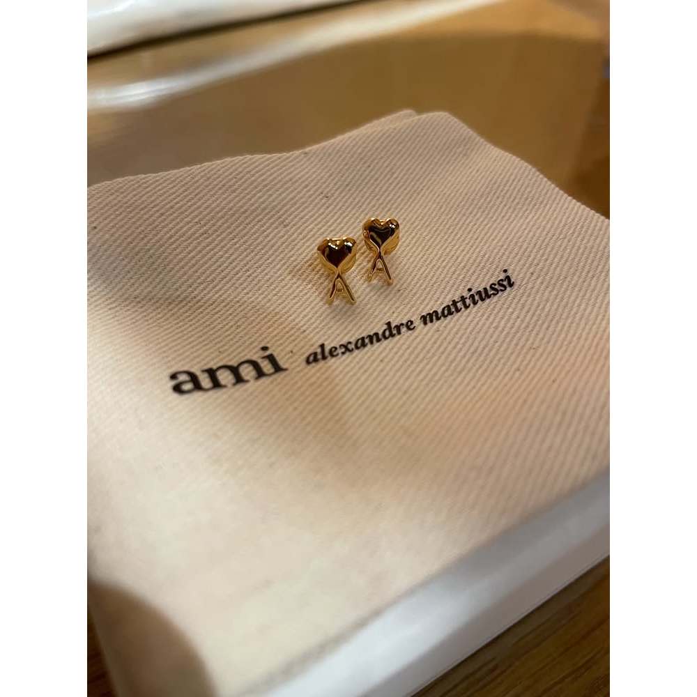 BRASS AMI DE COEUR HAMMERED EARRINGS🎠🎀