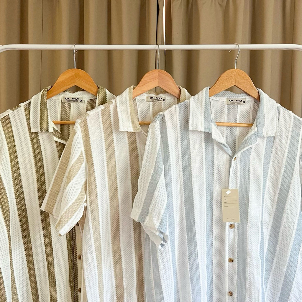 Knit hawaii • เสื้อถักลายริ้วเส้นใหญ่ สลับสี